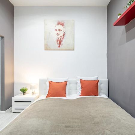 Cozy & Central Apartment With 2-Bedroom Budapest Exterior photo